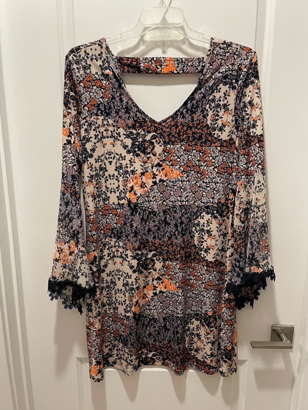 Dressbarn Floral Patchwork V-Neck Tunic Midi Dress in Cream and Orange